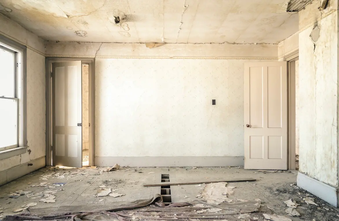 Waste disposal crew managing a cleanout project in Bowne